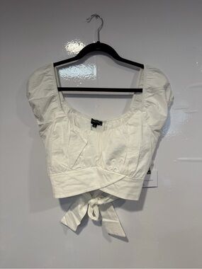 NWT Originality White Tie-Back Cotton Blend Crop Top